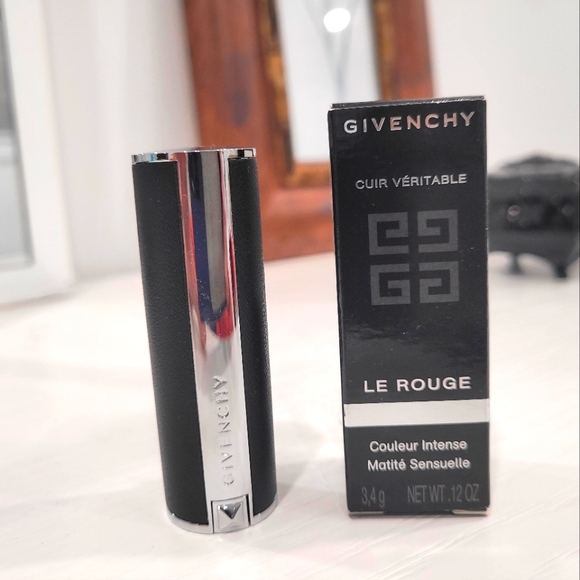 Givenchy Rouge Intense Silk Satin Lipstick N306 Carmin Escarpin & Free Sample - Picture 2 of 12